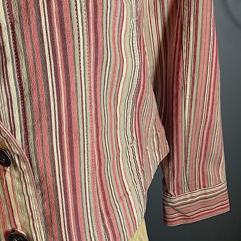 Jacket - Picture 3 of 4